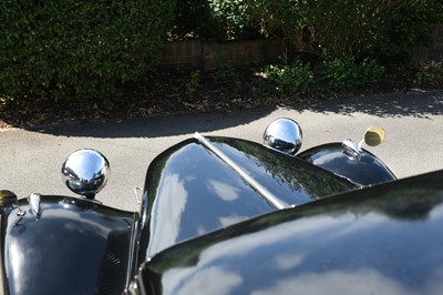 Lot 112 - 1954 Citroen Traction Avant Light 15