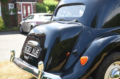Lot 112 - 1954 Citroen Traction Avant Light 15