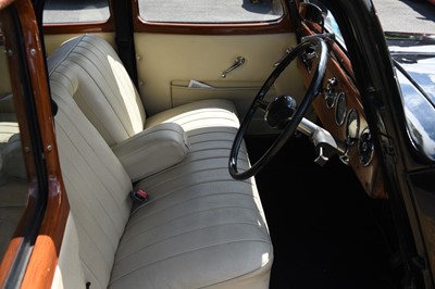 Lot 112 - 1954 Citroen Traction Avant Light 15