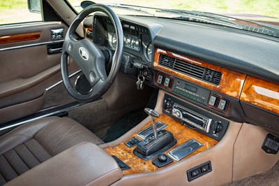 Lot 100 - 1988 Jaguar XJ-S Convertible