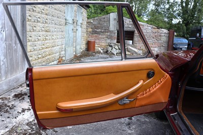 Lot 43 - 1972 Triumph Stag