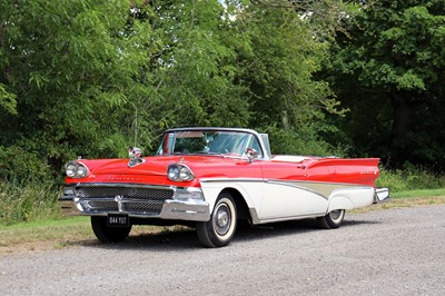 Lot 1958 Ford Fairlane 500 Skyliner Retractable Hard Top