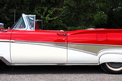 Lot 1958 Ford Fairlane 500 Skyliner Retractable Hard Top