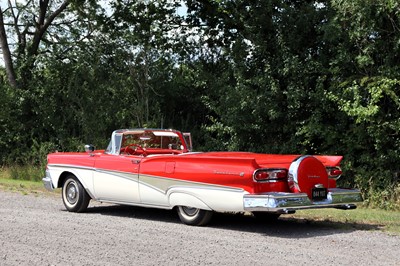 Lot 1958 Ford Fairlane 500 Skyliner Retractable Hard Top