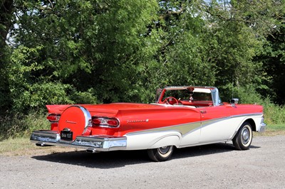 Lot 1958 Ford Fairlane 500 Skyliner Retractable Hard Top