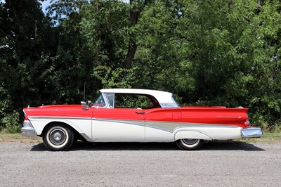 Lot 1958 Ford Fairlane 500 Skyliner Retractable Hard Top