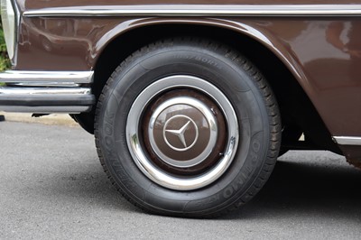 Lot 53 - 1968 Mercedes-Benz 250 SE Saloon