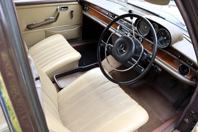 Lot 53 - 1968 Mercedes-Benz 250 SE Saloon
