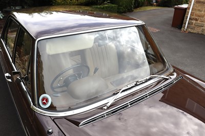 Lot 53 - 1968 Mercedes-Benz 250 SE Saloon