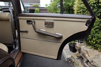 Lot 53 - 1968 Mercedes-Benz 250 SE Saloon