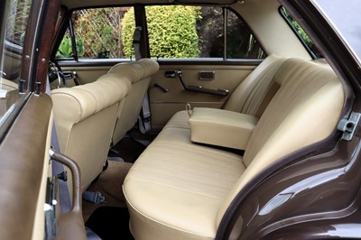 Lot 53 - 1968 Mercedes-Benz 250 SE Saloon