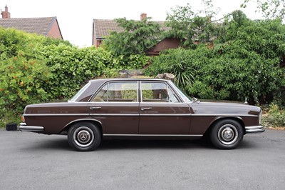 Lot 53 - 1968 Mercedes-Benz 250 SE Saloon