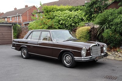 Lot 53 - 1968 Mercedes-Benz 250 SE Saloon