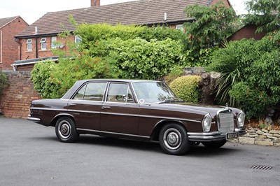 Lot 53 - 1968 Mercedes-Benz 250 SE Saloon