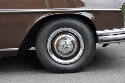 Lot 53 - 1968 Mercedes-Benz 250 SE Saloon