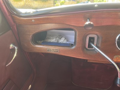 Lot 21 - 1954 Citroen Traction Avant Light 15