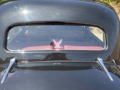 Lot 21 - 1954 Citroen Traction Avant Light 15