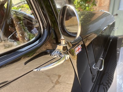 Lot 21 - 1954 Citroen Traction Avant Light 15