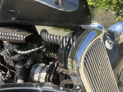 Lot 21 - 1954 Citroen Traction Avant Light 15