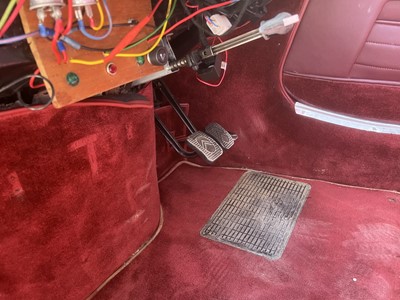 Lot 21 - 1954 Citroen Traction Avant Light 15