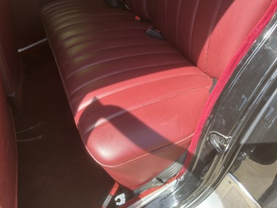 Lot 21 - 1954 Citroen Traction Avant Light 15