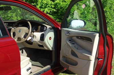 Lot 37 - 2002 Jaguar X-Type 3.0 Manual