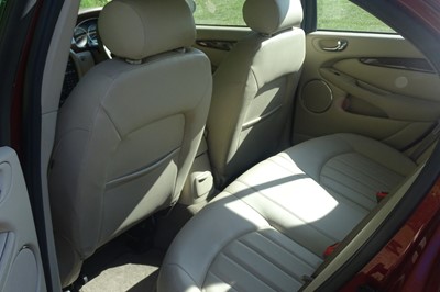 Lot 37 - 2002 Jaguar X-Type 3.0 Manual