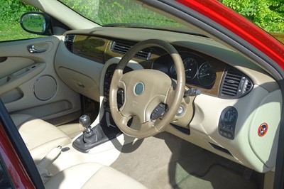 Lot 37 - 2002 Jaguar X-Type 3.0 Manual