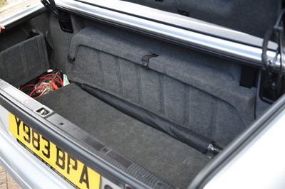 Lot 123 - 2001 Mercedes-Benz SL 320