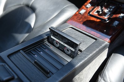 Lot 123 - 2001 Mercedes-Benz SL 320