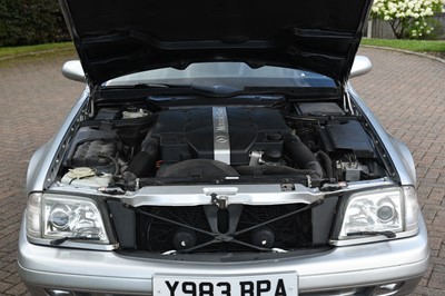 Lot 123 - 2001 Mercedes-Benz SL 320