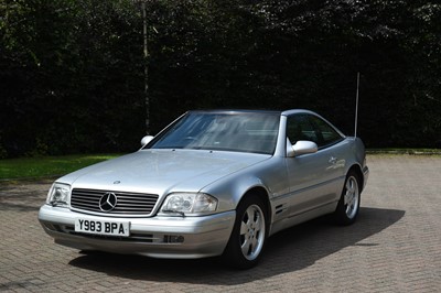 Lot 123 - 2001 Mercedes-Benz SL 320