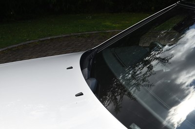 Lot 123 - 2001 Mercedes-Benz SL 320