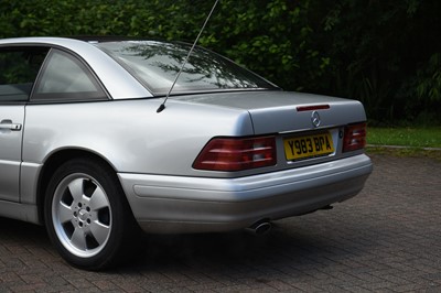 Lot 123 - 2001 Mercedes-Benz SL 320