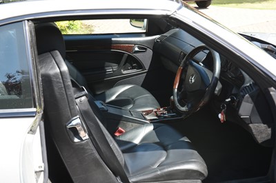 Lot 123 - 2001 Mercedes-Benz SL 320