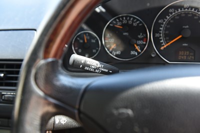 Lot 123 - 2001 Mercedes-Benz SL 320