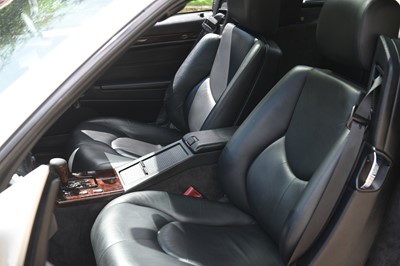 Lot 123 - 2001 Mercedes-Benz SL 320