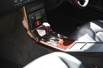 Lot 123 - 2001 Mercedes-Benz SL 320
