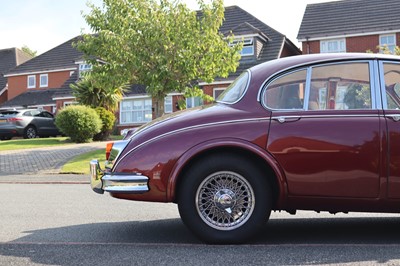 Lot 104 - 1964 Jaguar MkII 3.4