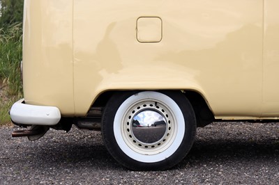 Lot 127 - 1971 Volkswagen Type 2 (T2) Camper Van