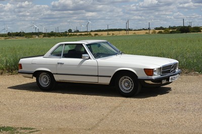 Lot 125 - 1984 Mercedes-Benz 500 SL