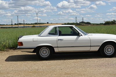 Lot 125 - 1984 Mercedes-Benz 500 SL