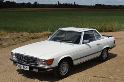 Lot 125 - 1984 Mercedes-Benz 500 SL