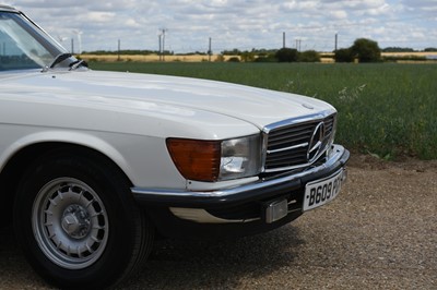 Lot 125 - 1984 Mercedes-Benz 500 SL