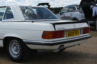 Lot 125 - 1984 Mercedes-Benz 500 SL
