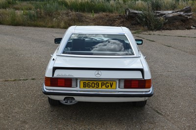 Lot 125 - 1984 Mercedes-Benz 500 SL