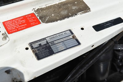 Lot 125 - 1984 Mercedes-Benz 500 SL