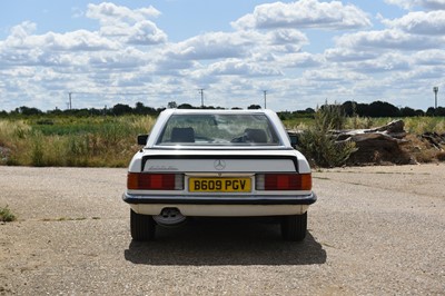 Lot 125 - 1984 Mercedes-Benz 500 SL