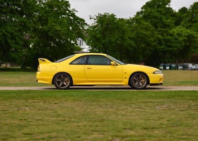 Lot 76 - 1995 Nissan Skyline R33 GT-R