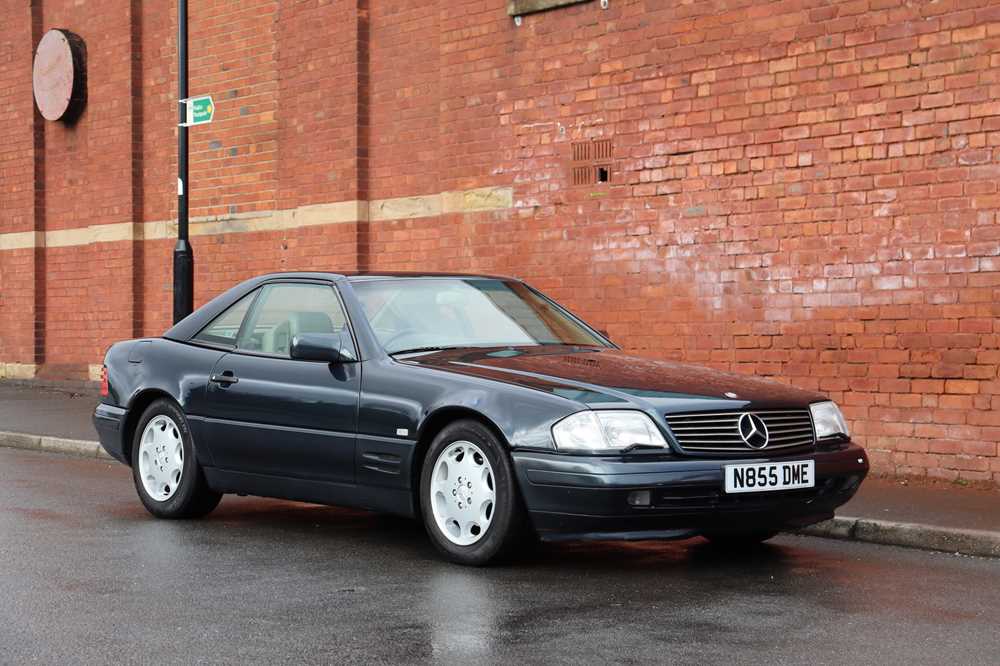 Lot 110 - 1996 Mercedes-Benz SL 320